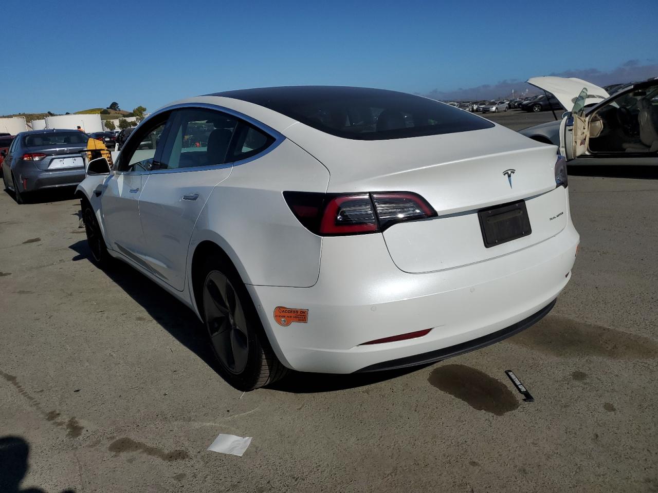 5YJ3E1EB7KF511742 2019 Tesla Model 3