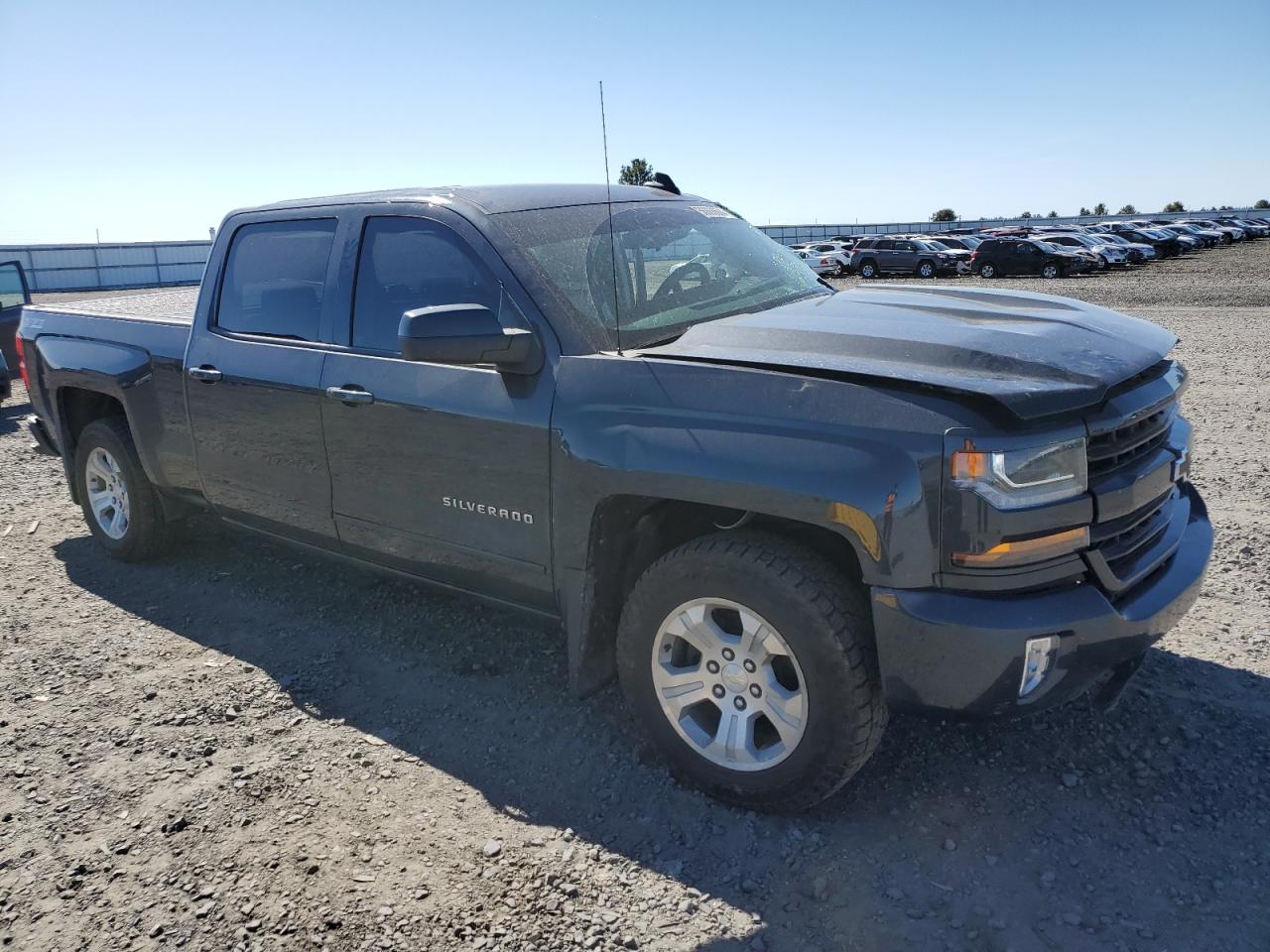 1GCUKREC1HF121115 2017 Chevrolet Silverado K1500 Lt