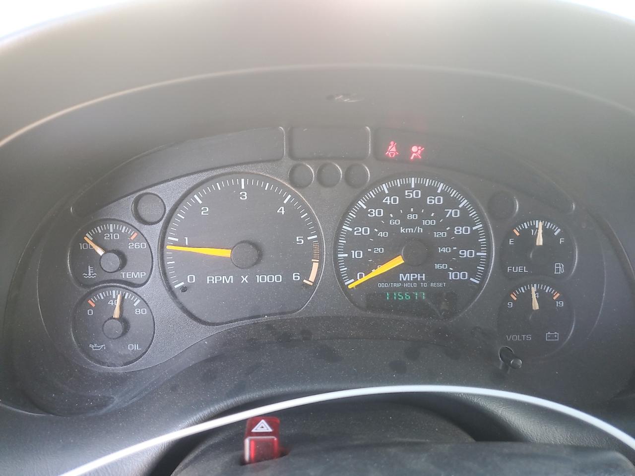 1GKDT13W9Y2305872 2000 GMC Jimmy / Envoy