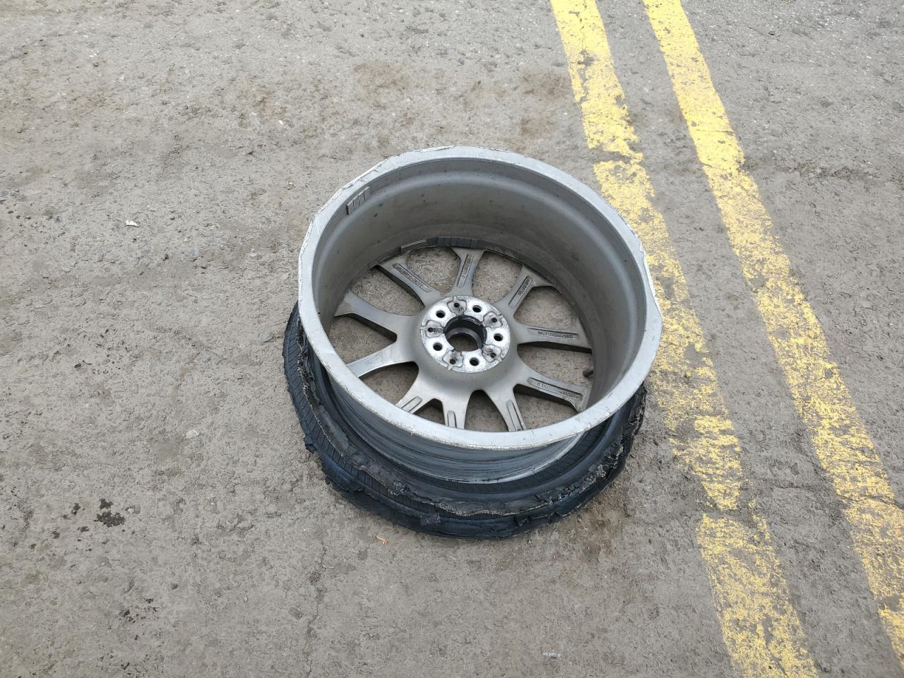 5UXCR6C56KLL21585 2019 BMW X5 xDrive40I