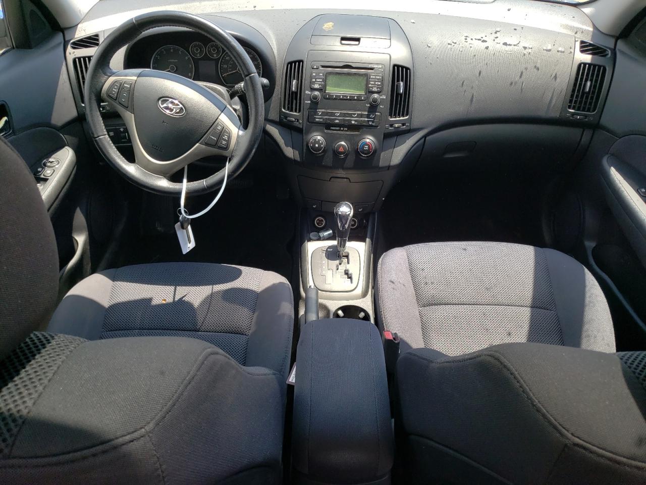 KMHDC8AE1AU078472 2010 Hyundai Elantra Touring Gls