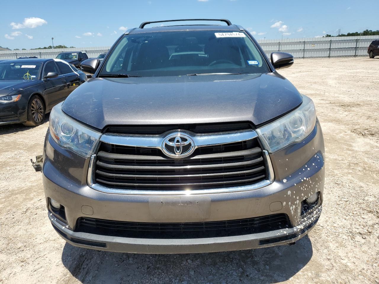 5TDKKRFH2FS085613 2015 Toyota Highlander Xle