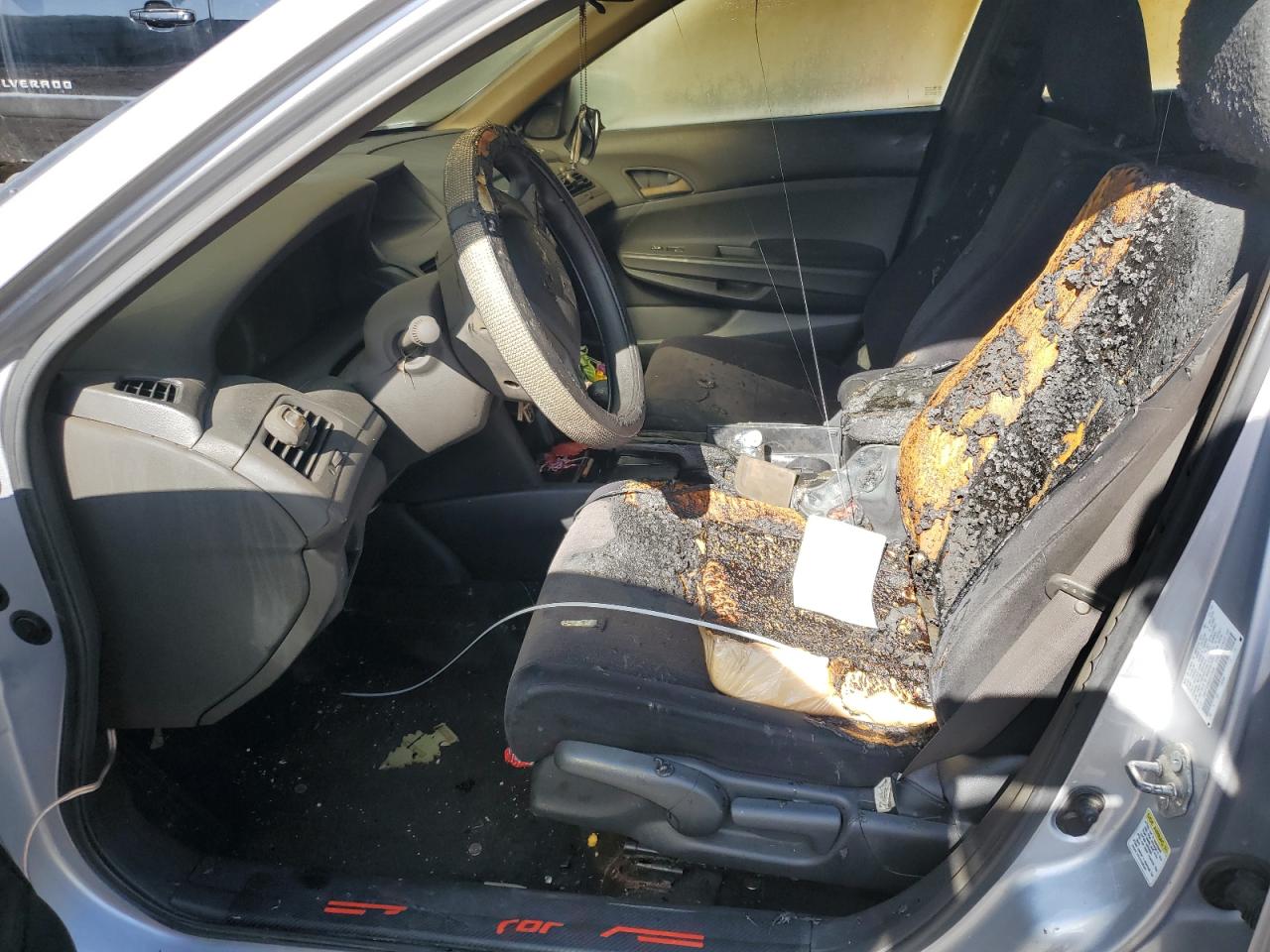 1HGCP2F3XAA073556 2010 Honda Accord Lx