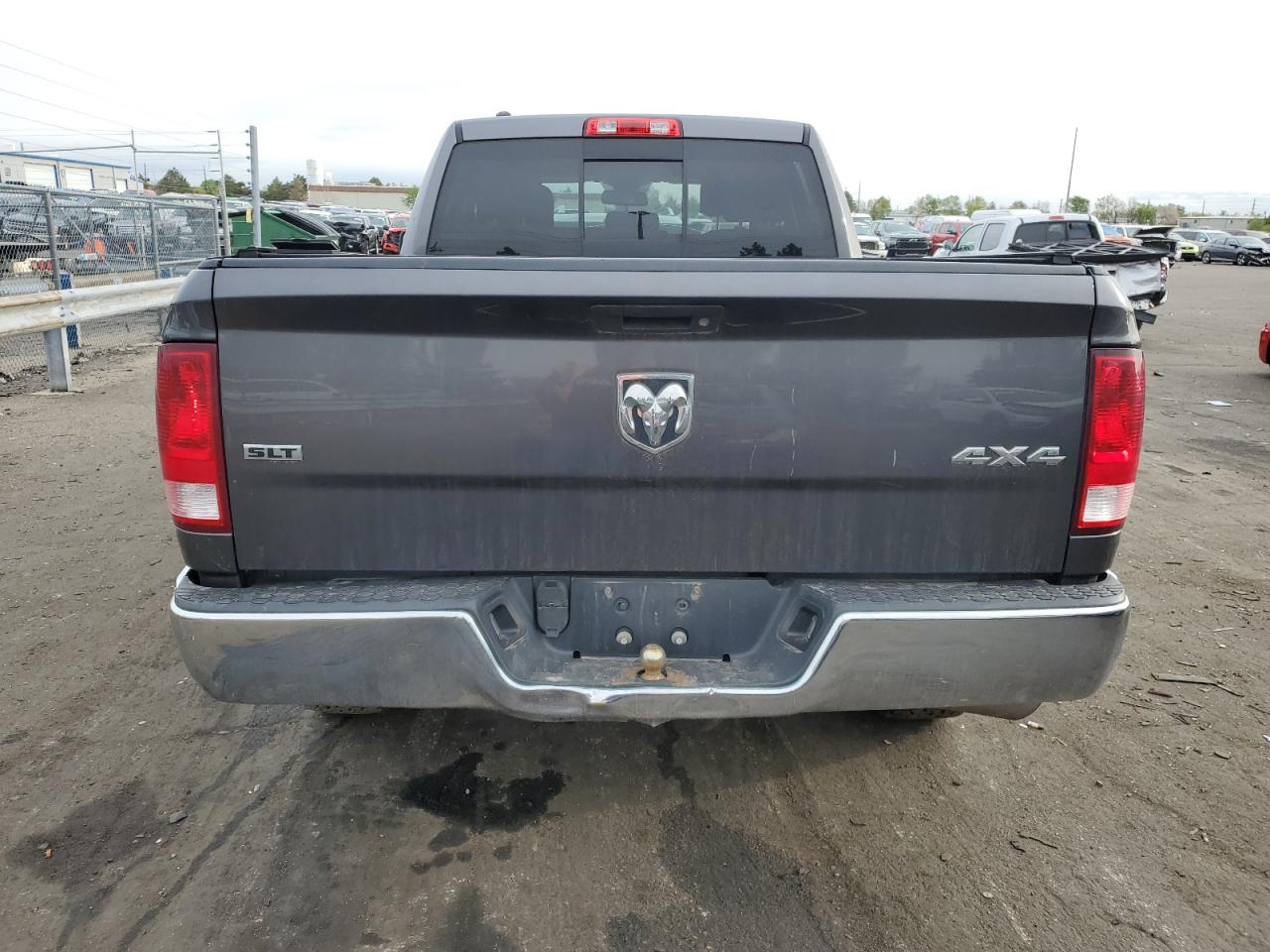 1C6RR7GT9GS149342 2016 Ram 1500 Slt
