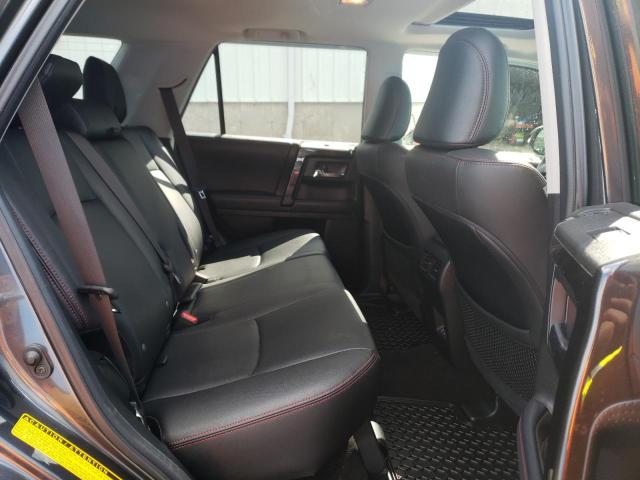 2020 TOYOTA 4RUNNER SR - JTEBU5JR0L5828835