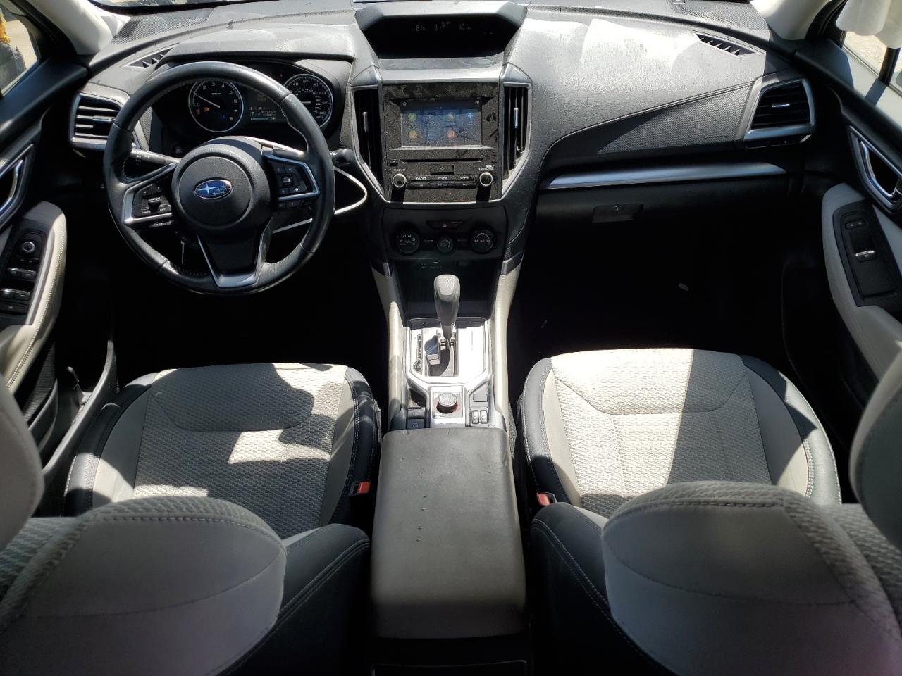 JF2SKAEC6KH417169 2019 Subaru Forester Premium