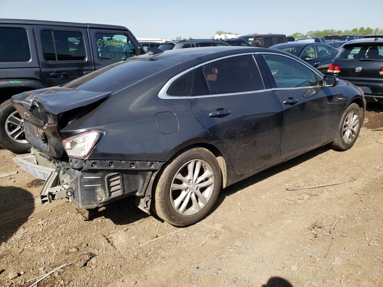 1G1ZE5ST2GF263779 2016 Chevrolet Malibu Lt