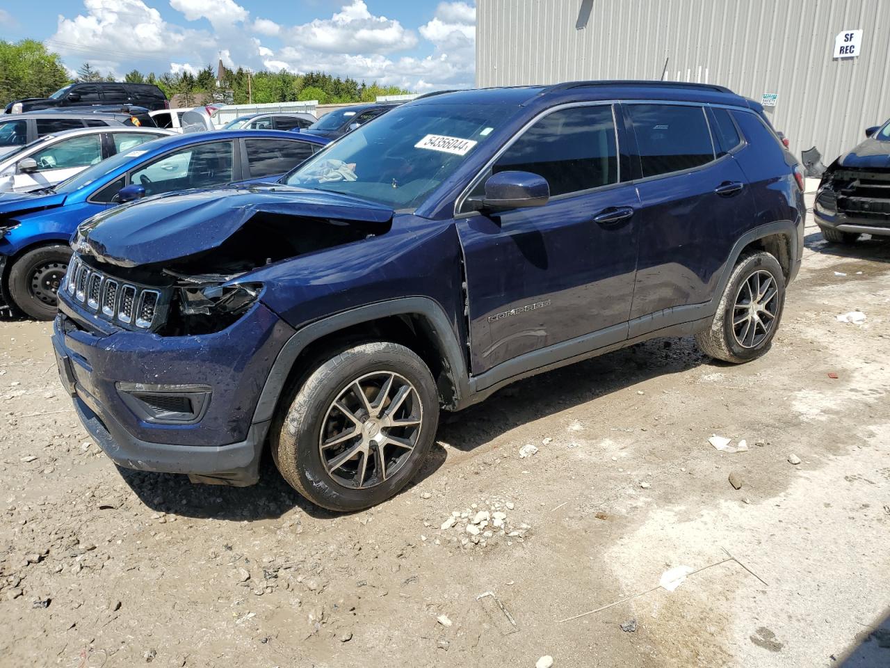 3C4NJDBB7JT176900 2018 Jeep Compass Latitude