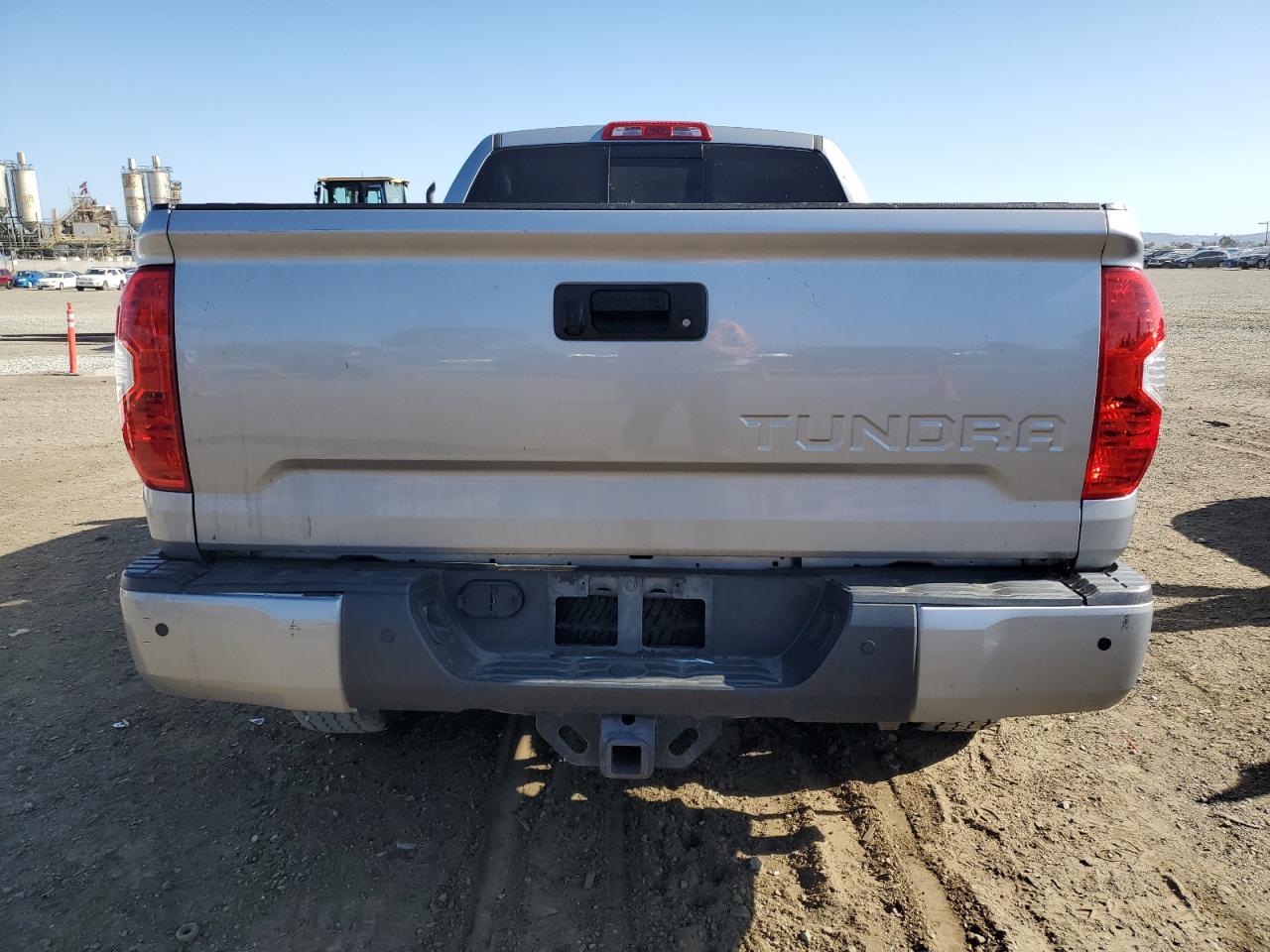 5TFUY5F16KX833741 2019 Toyota Tundra Double Cab Sr/Sr5