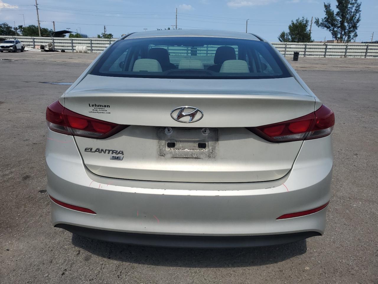 KMHD74LF3JU580564 2018 Hyundai Elantra Se