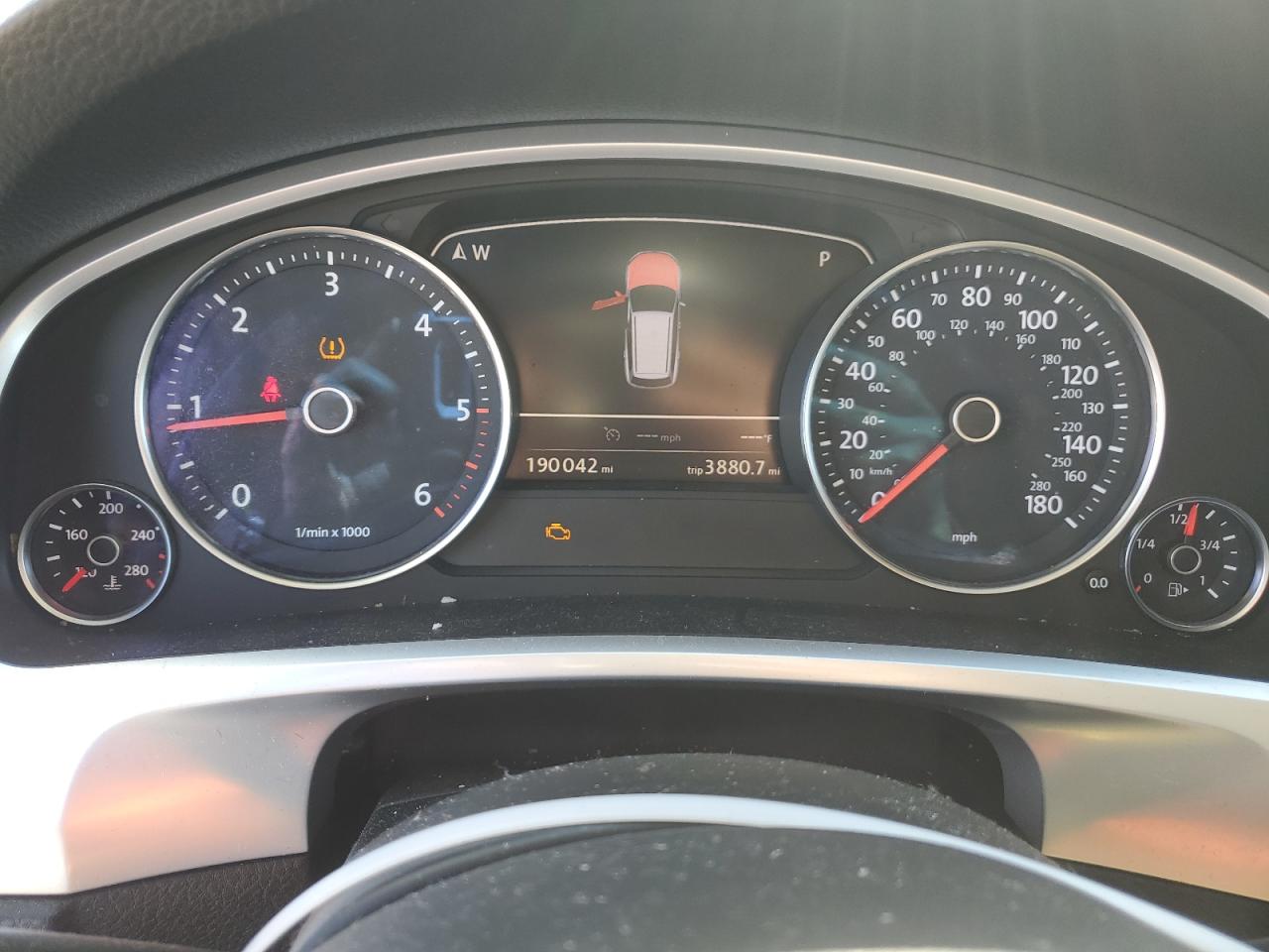 WVGEP9BPXDD003594 2013 Volkswagen Touareg V6 Tdi