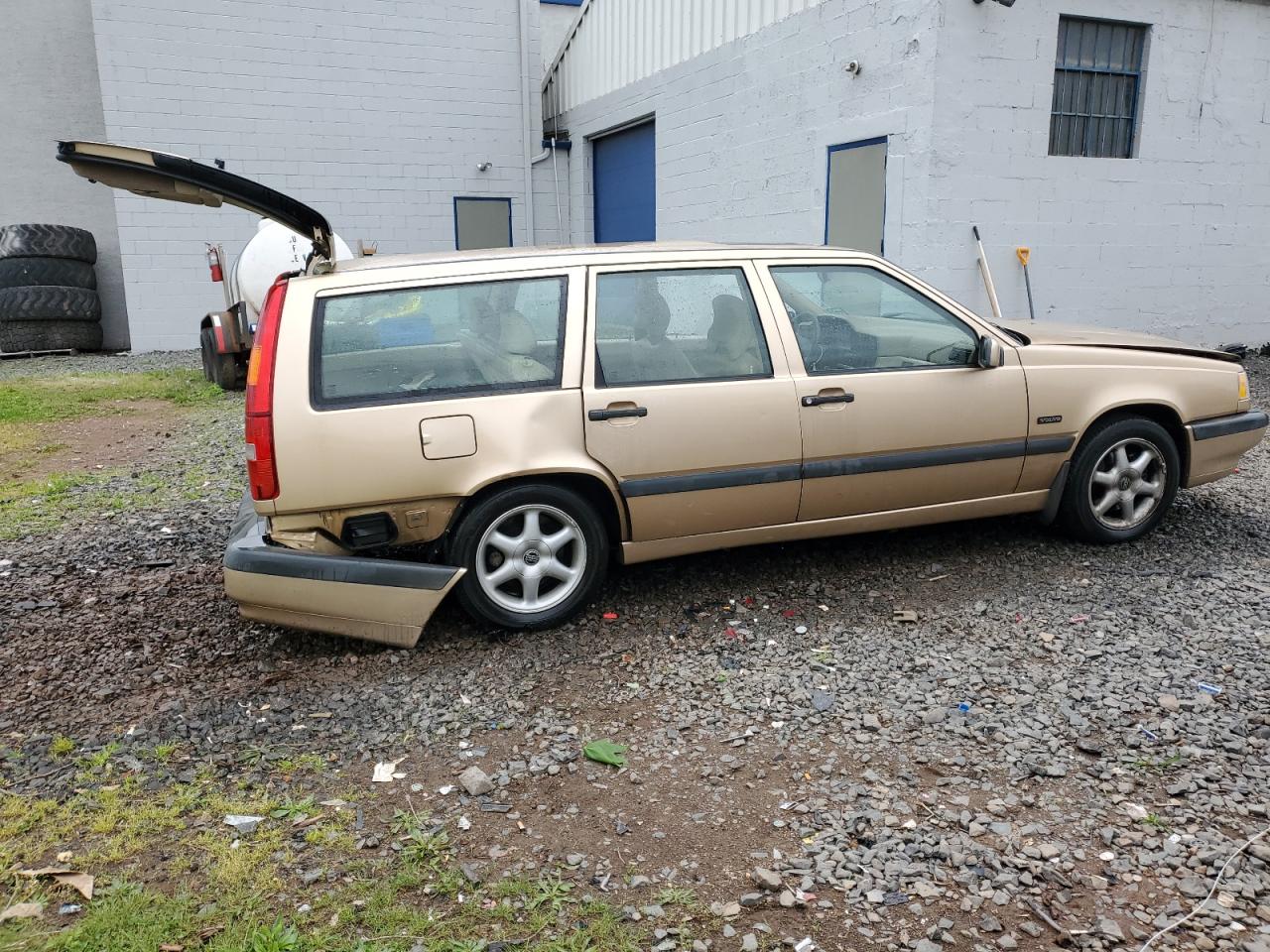 YV1LW5556T2249032 1996 Volvo 850 Base