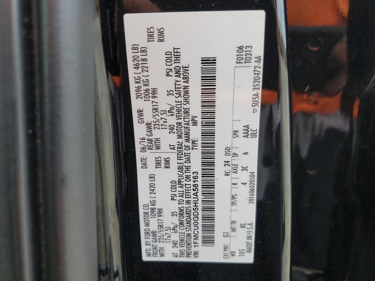 1FMCU0GD5HUA58163 2017 Ford Escape Se