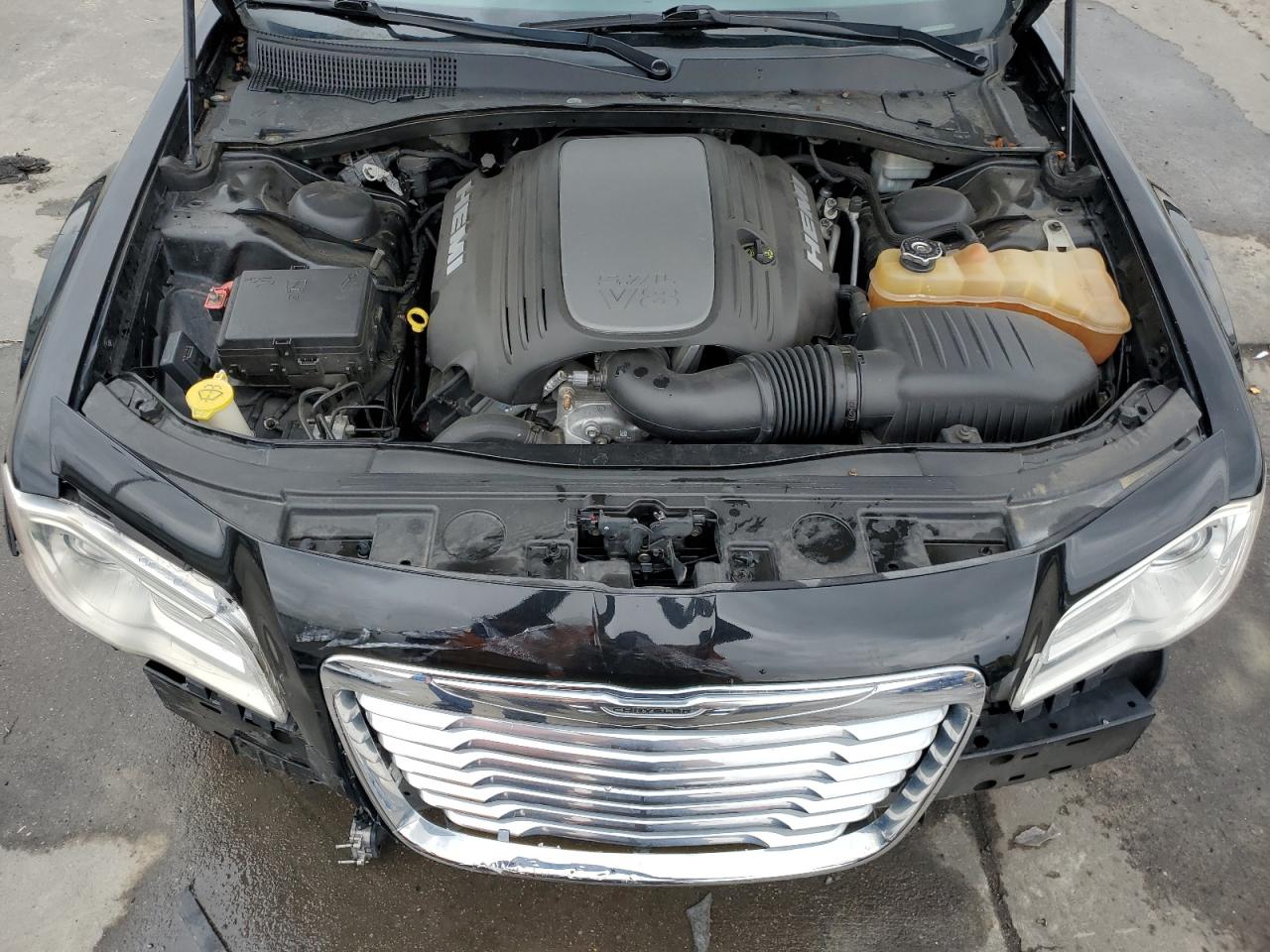 2C3CCAKT7CH182530 2012 Chrysler 300C