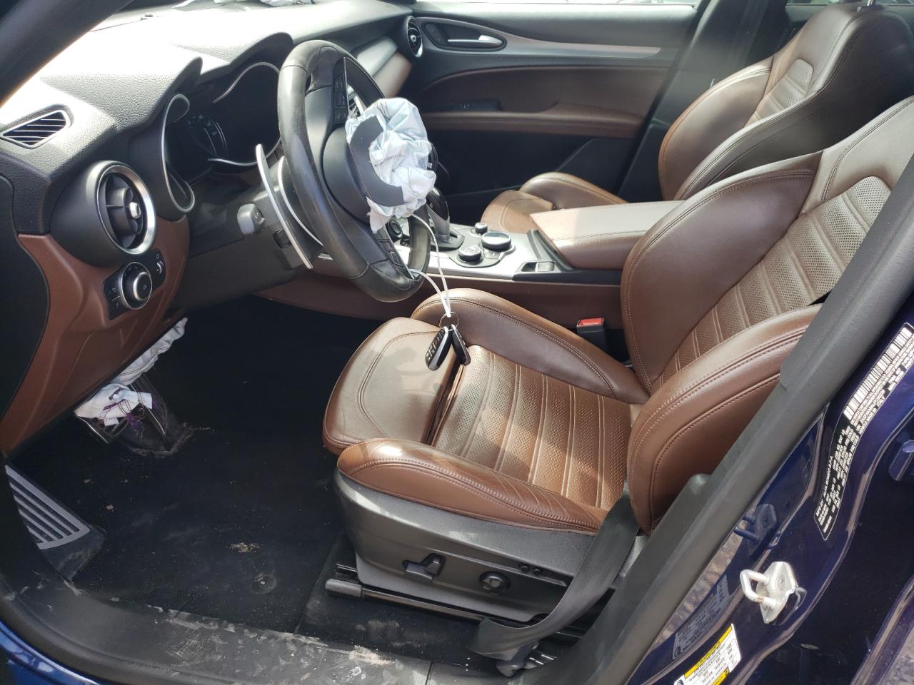 ZASFAKNN4J7C00239 2018 Alfa Romeo Stelvio Ti Sport