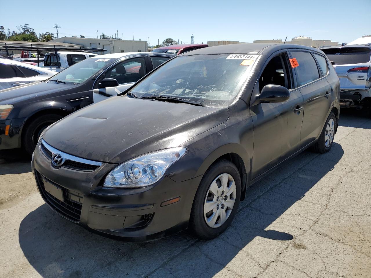 KMHDB8AE3BU121360 2011 Hyundai Elantra Touring Gls