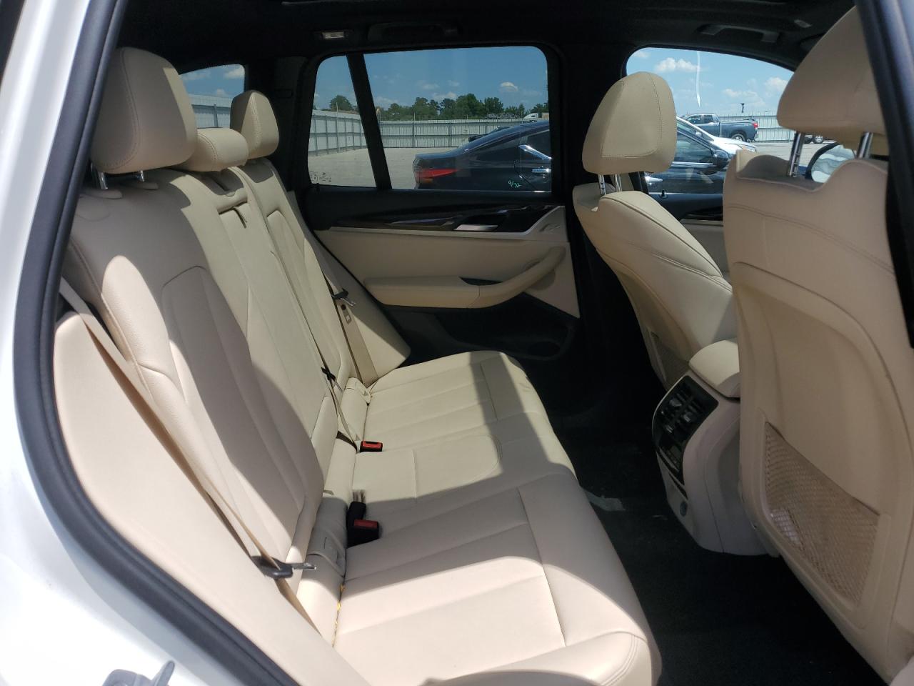 5UXTR7C56KLF27093 2019 BMW X3 Sdrive30I