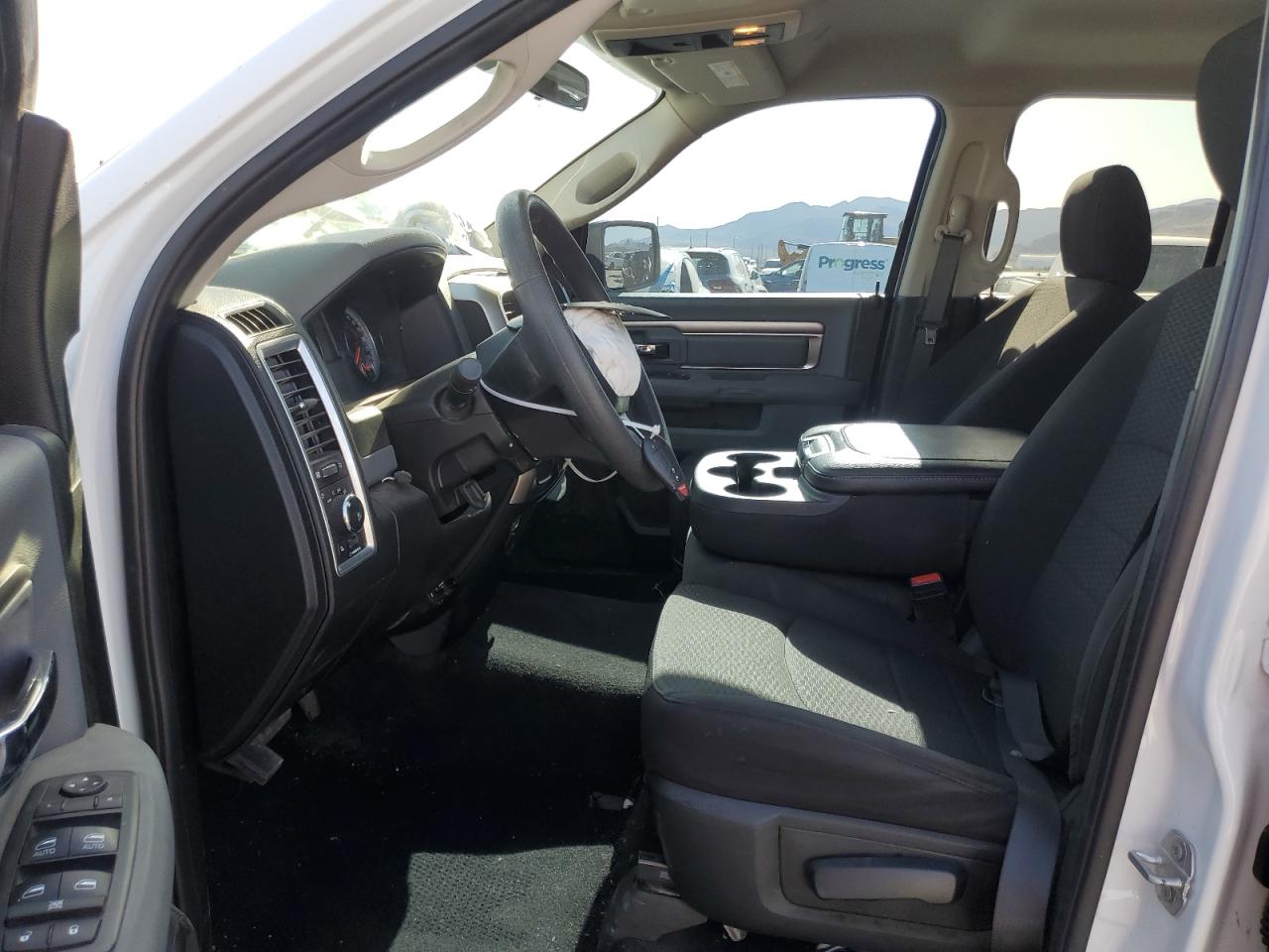 1C6RR6GT3LS126501 2020 Ram 1500 Classic Warlock