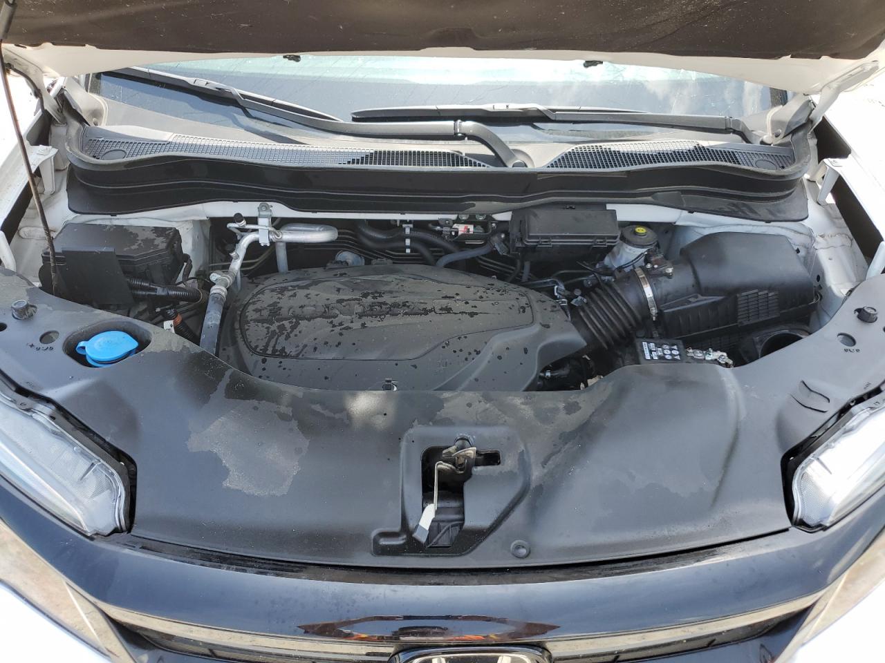 5FNYF6H20NB101557 2022 Honda Pilot Se