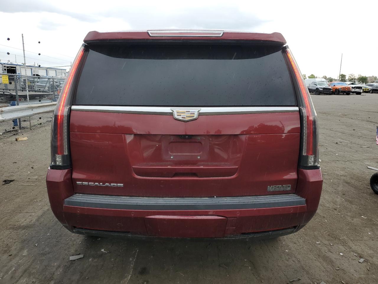 1GYS4DKJ8HR226900 2017 Cadillac Escalade Platinum