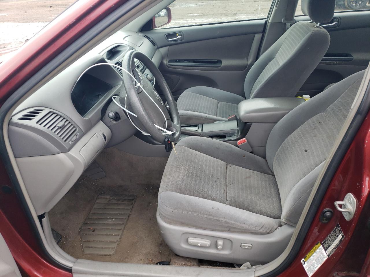 4T1BE32K15U074288 2005 Toyota Camry Le