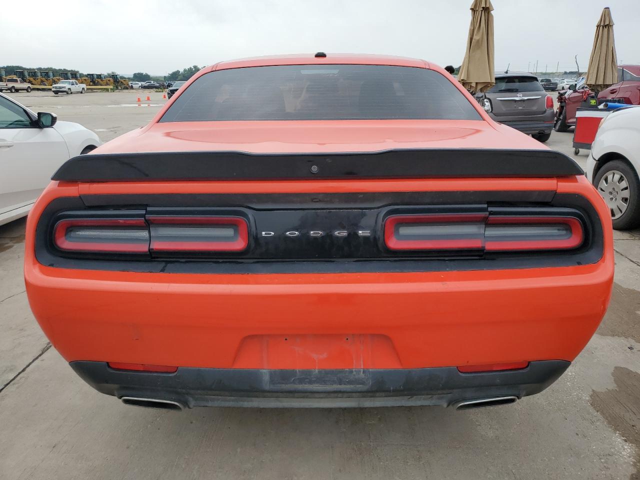 2018 Dodge Challenger Sxt vin: 2C3CDZAG7JH241752