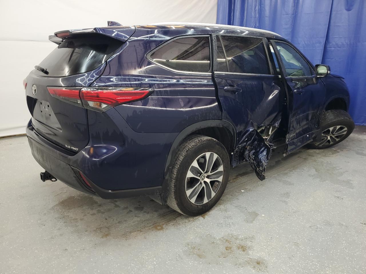 5TDKDRBH2PS027907 2023 Toyota Highlander L