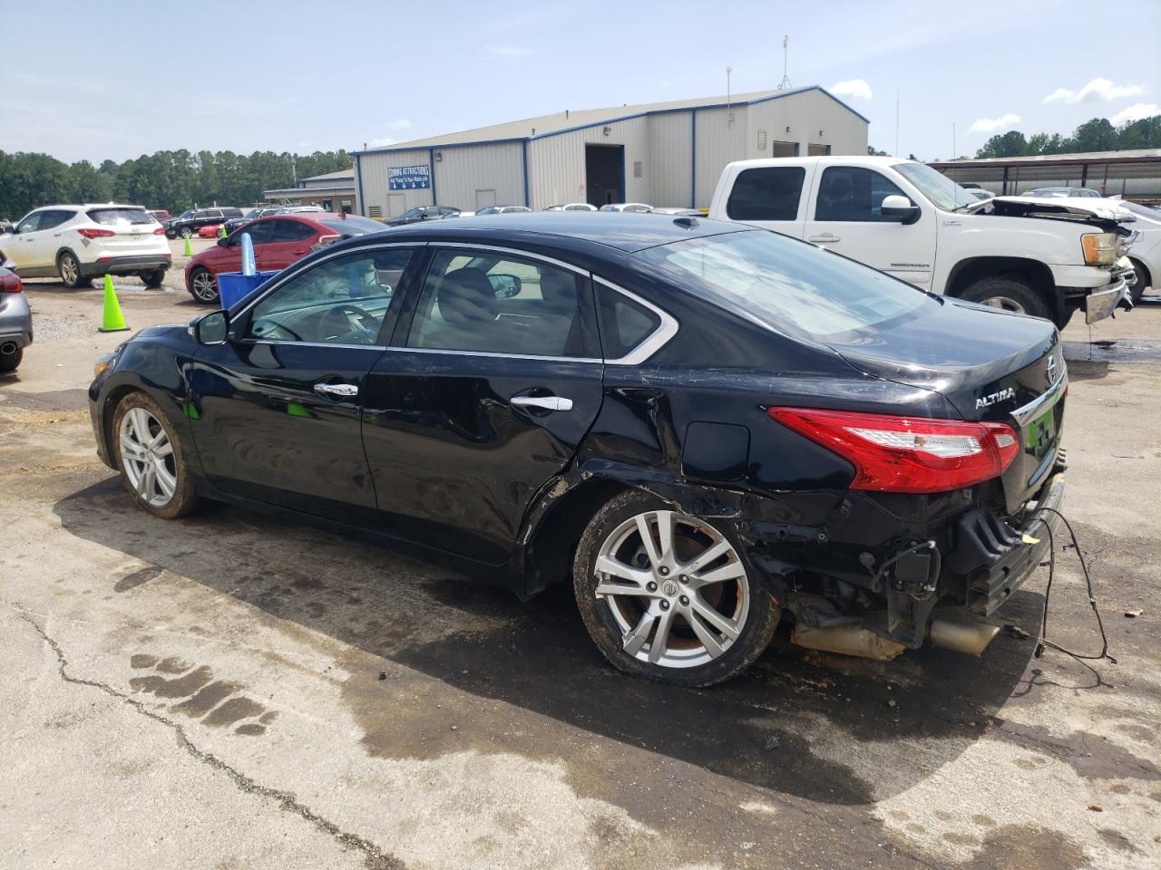 2016 Nissan Altima 3.5Sl vin: 1N4BL3AP9GC153679