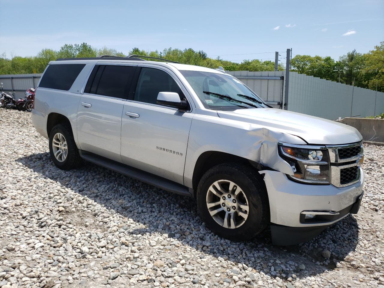 1GNSKJKC2FR613524 2015 Chevrolet Suburban K1500 Lt