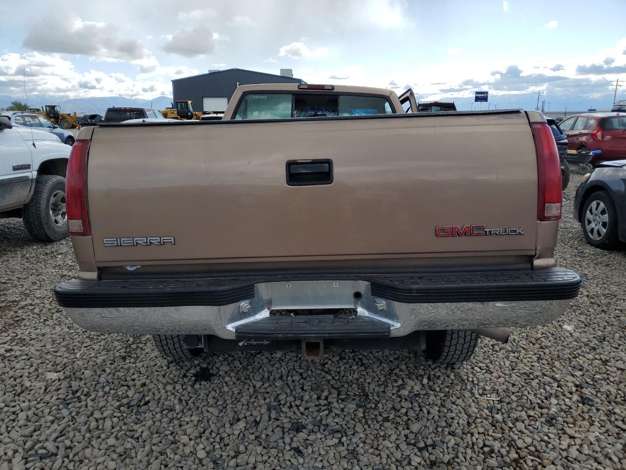 1GTGK24R4TZ527682 1996 GMC Sierra K2500