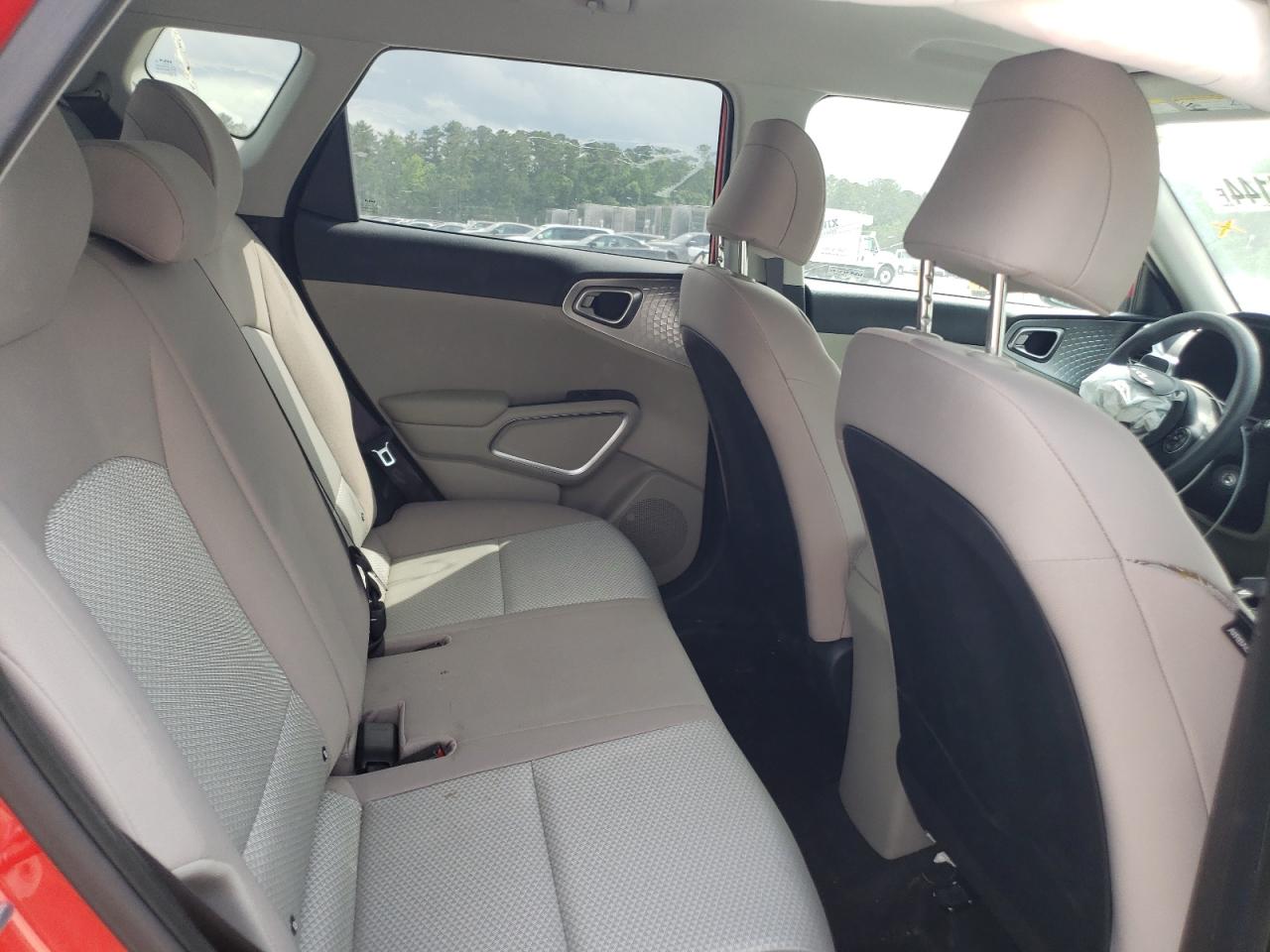 KNDJ23AU6N7181850 2022 Kia Soul Lx