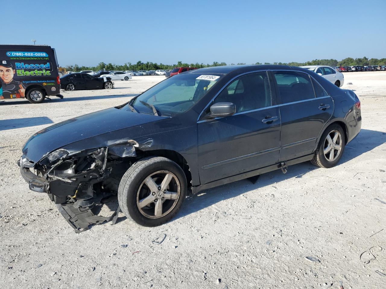 1HGCM56815A146826 2005 Honda Accord Ex