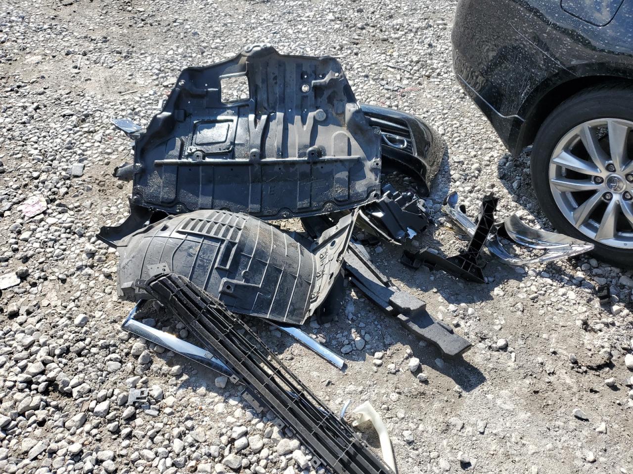 JN1BV7AR9EM699647 2014 Infiniti Q50 Base