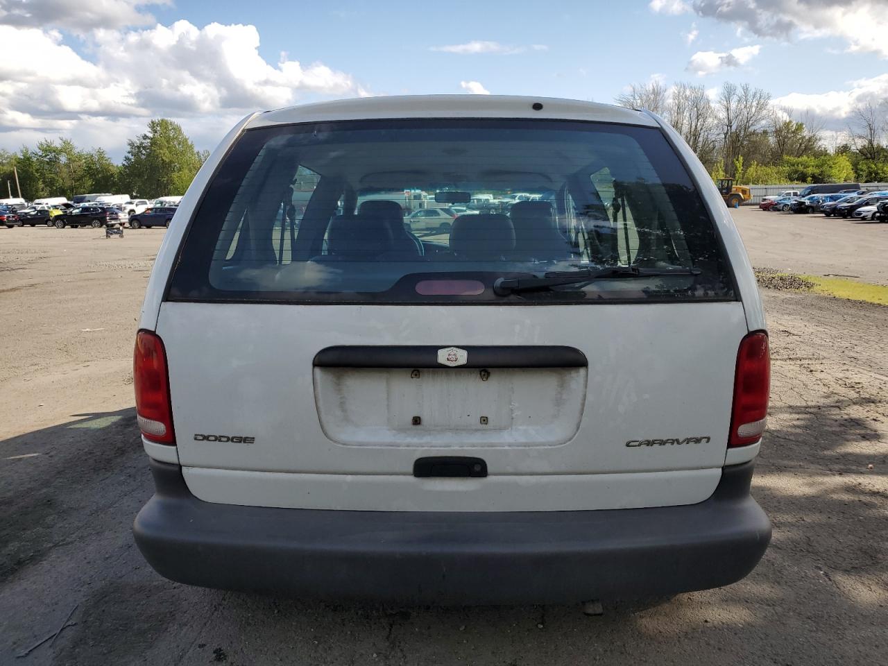 2B4GP2531YR677257 2000 Dodge Caravan