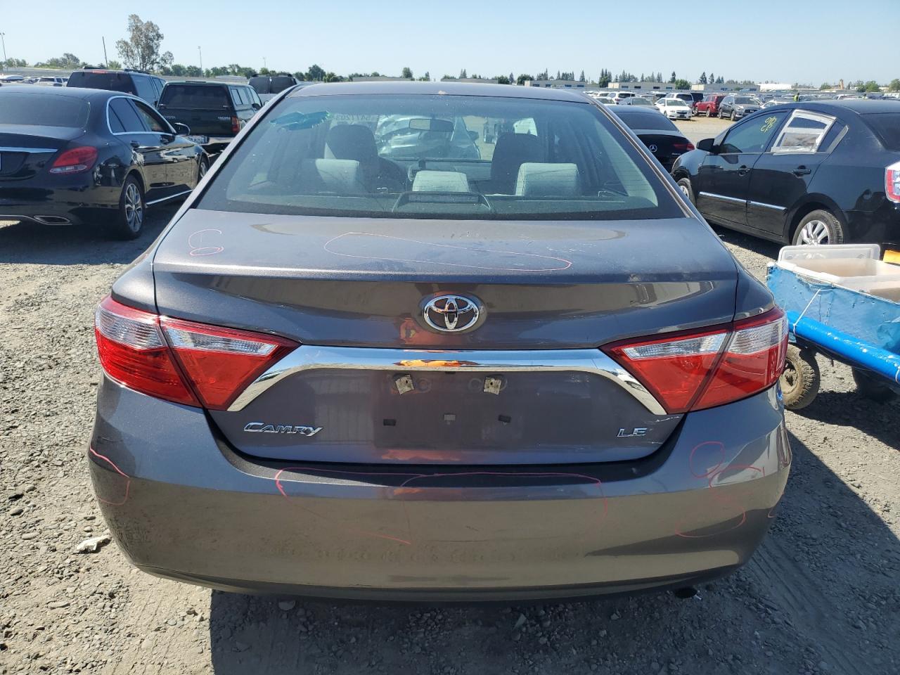 4T4BF1FK3GR577812 2016 Toyota Camry Le