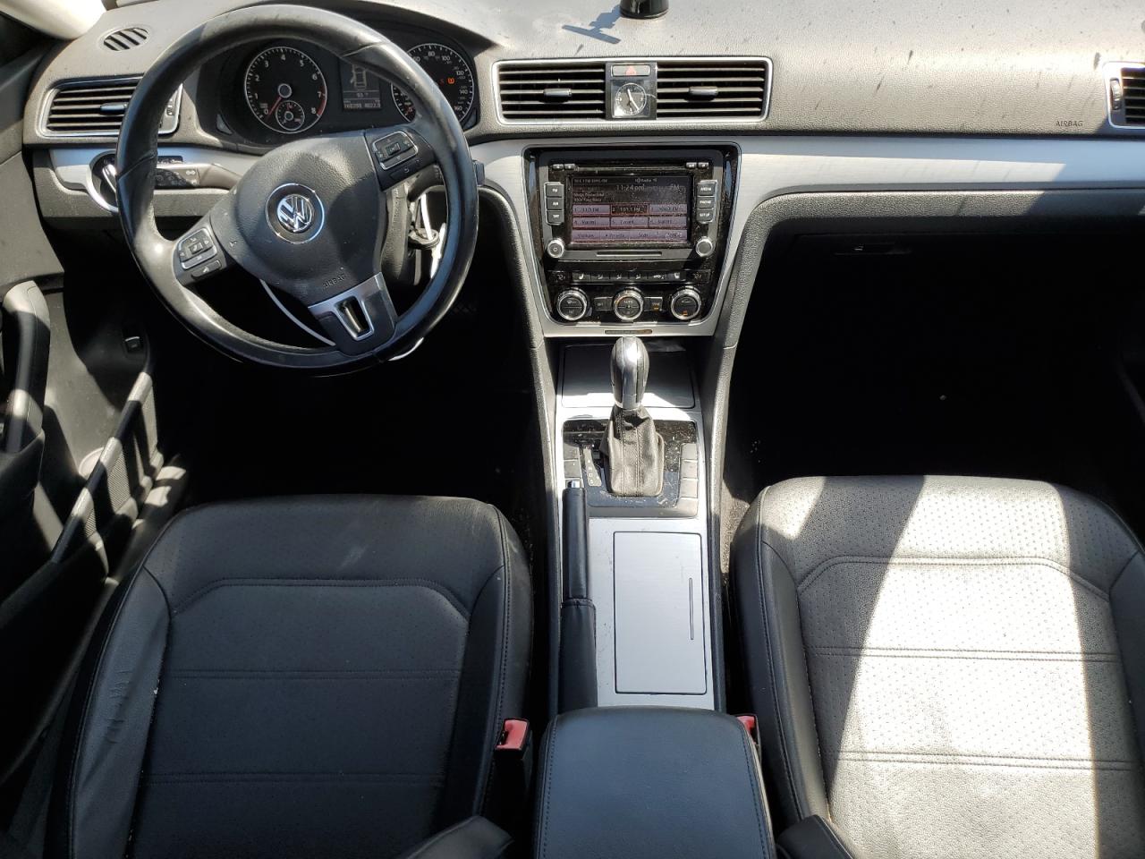 1VWBP7A38CC053454 2012 Volkswagen Passat Se