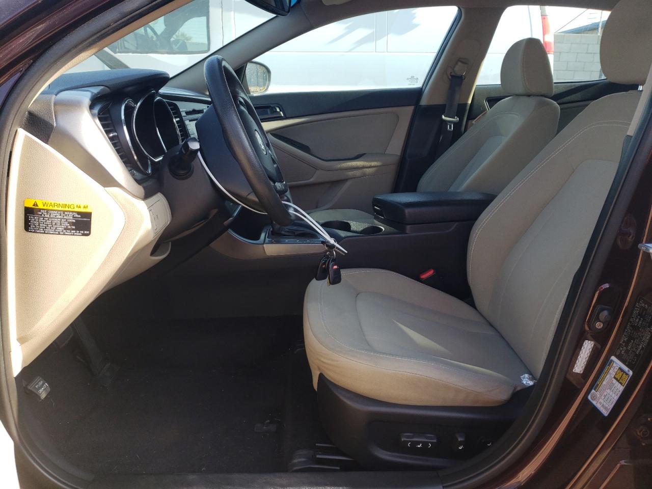 KNAGM4A71B5165516 2011 Kia Optima Lx