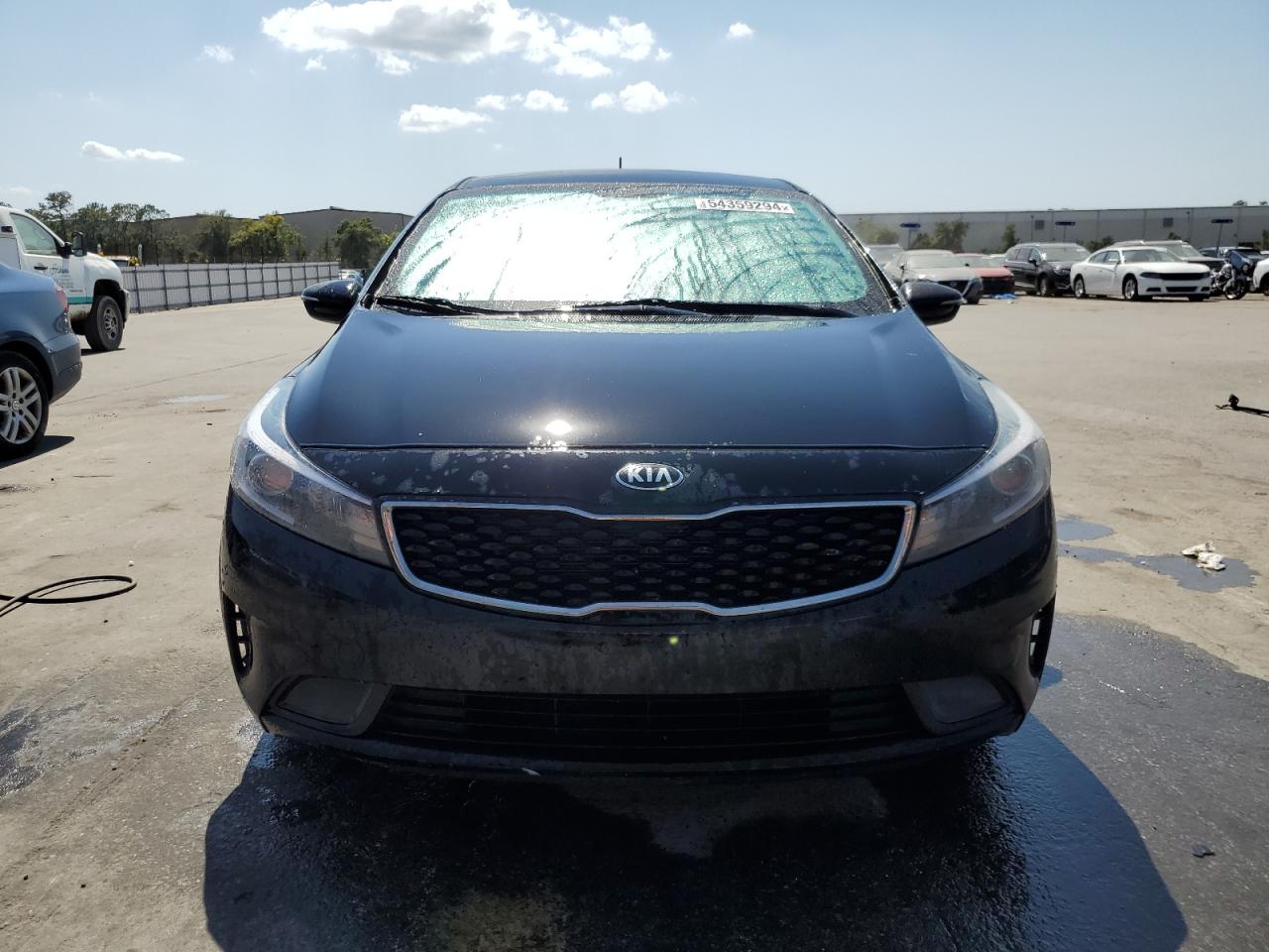 KNAFK5A83H5680784 2017 Kia Forte Lx