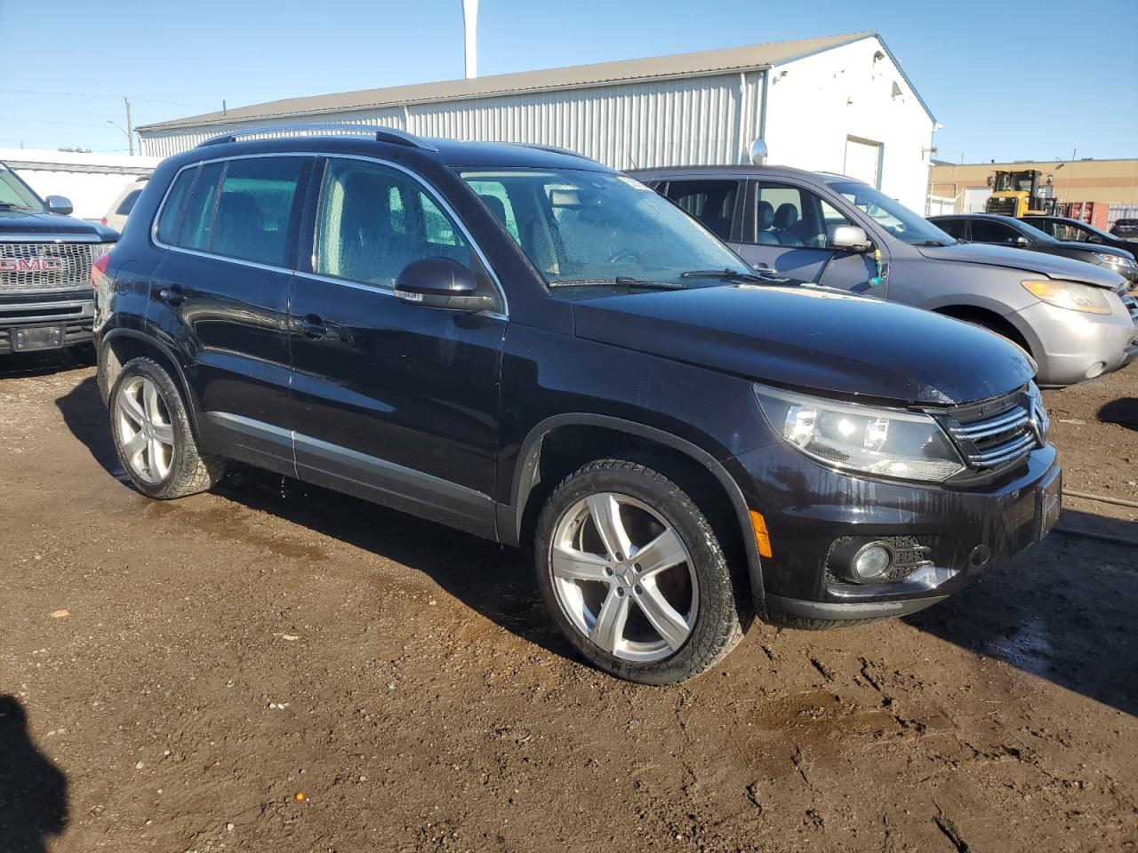 WVGJV3AX5EW541841 2014 Volkswagen Tiguan S