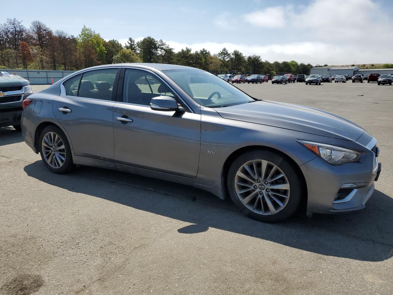 JN1EV7AR6KM555241 2019 Infiniti Q50 Luxe