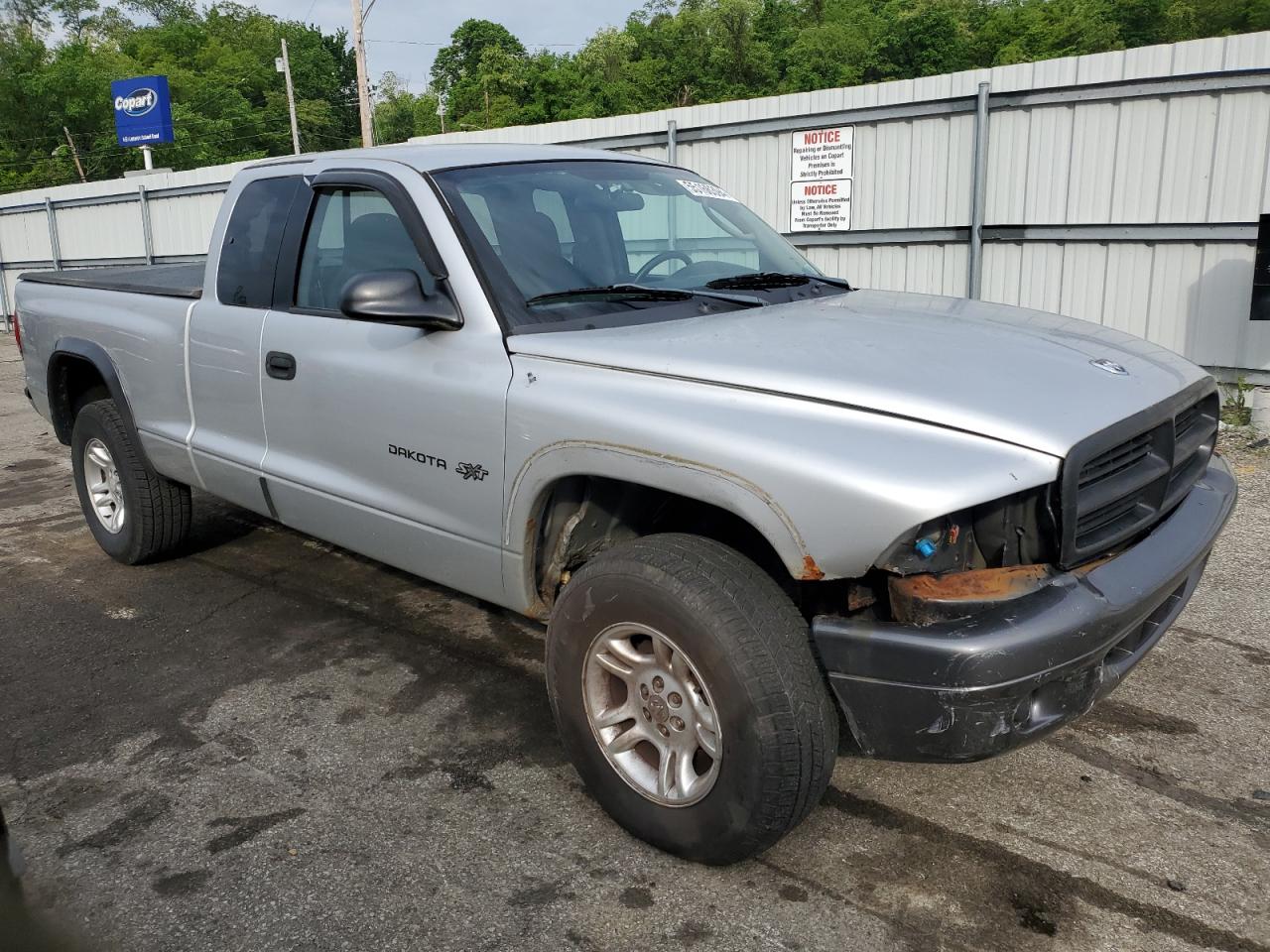 1B7GG12X42S645672 2002 Dodge Dakota Base