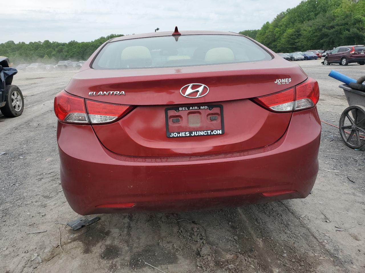 5NPDH4AE2DH248268 2013 Hyundai Elantra Gls