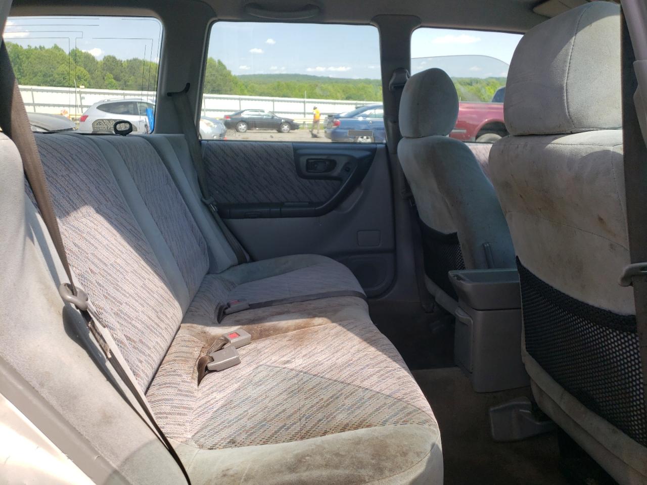 JF1SF6551XH740947 1999 Subaru Forester S