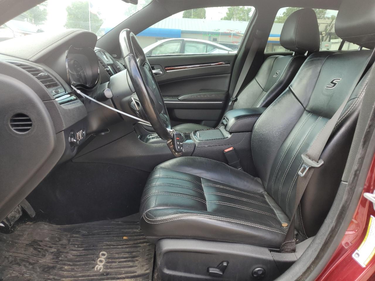 2C3CCABG9JH264243 2018 Chrysler 300 S