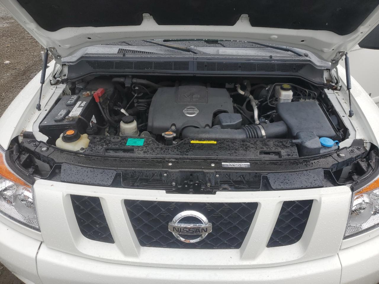 1N6BA0EC8BN323546 2011 Nissan Titan S