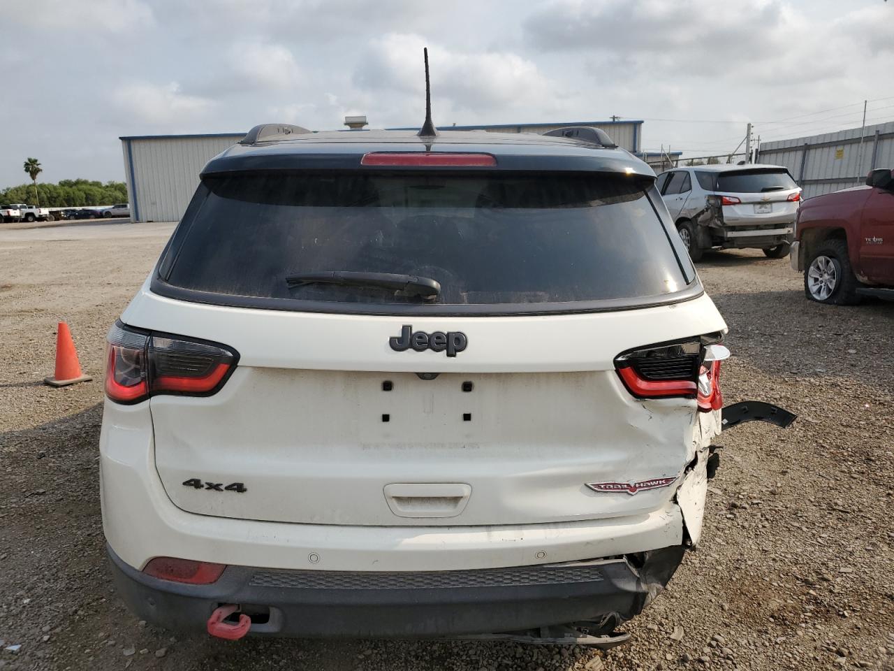 3C4NJDDBXKT599369 2019 Jeep Compass Trailhawk