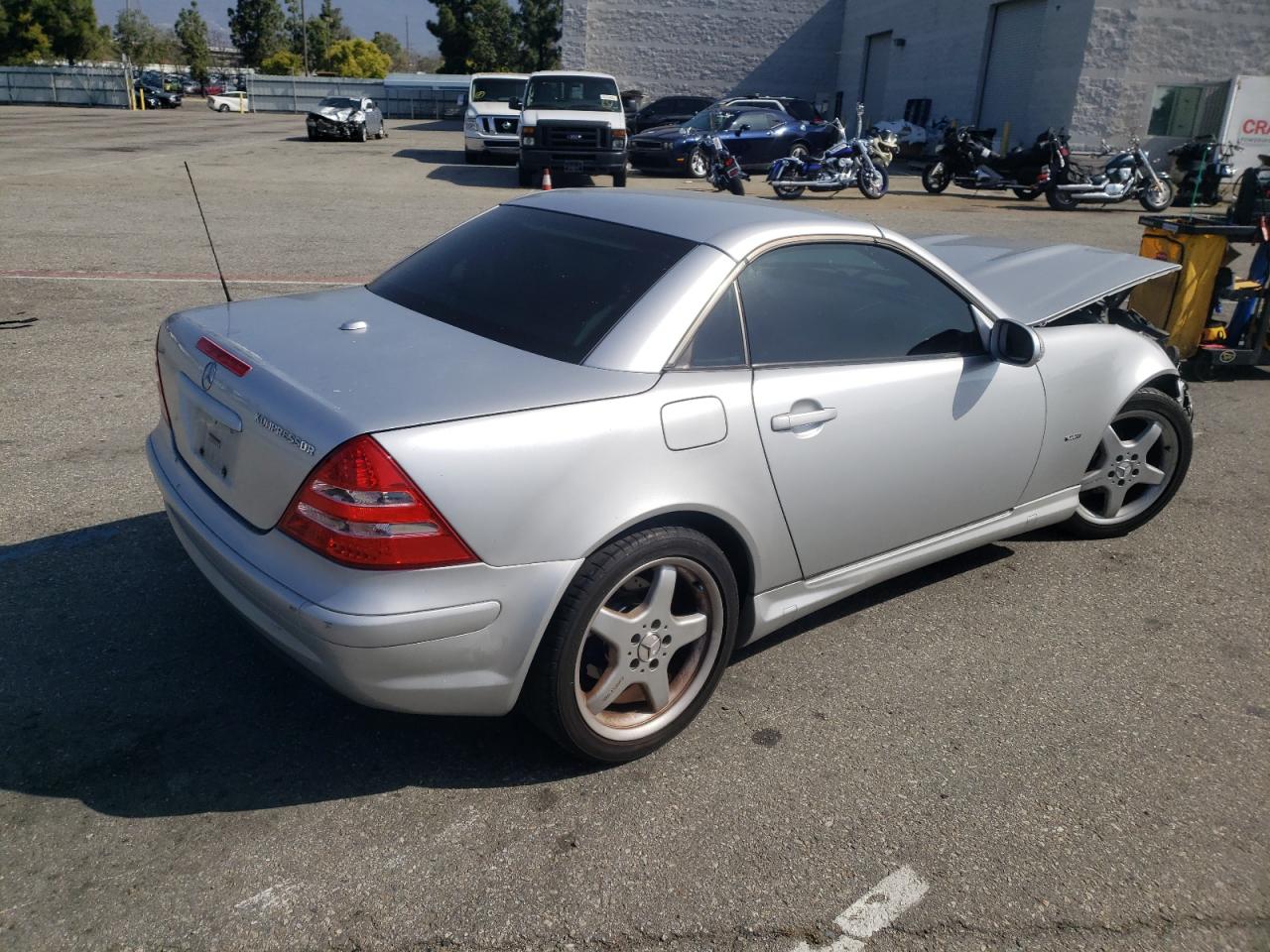 WDBKK49F82F240588 2002 Mercedes-Benz Slk 230 Kompressor