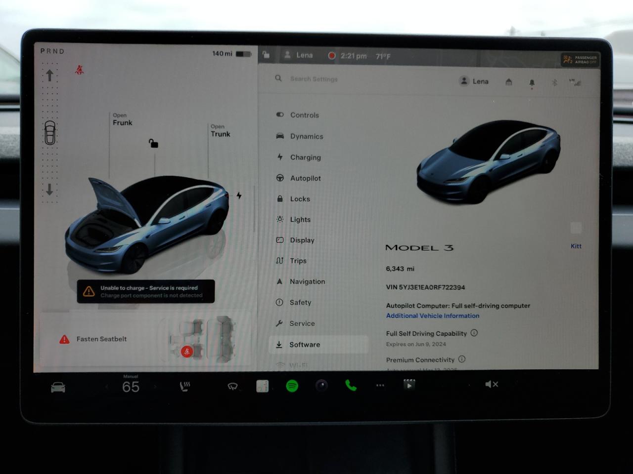 5YJ3E1EA0RF722394 2024 Tesla Model 3