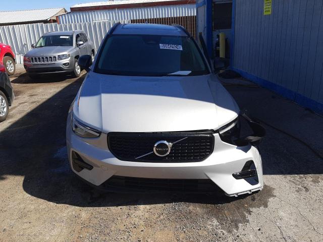 YV4L12UK5R2288212 Volvo Xc40 Core  5