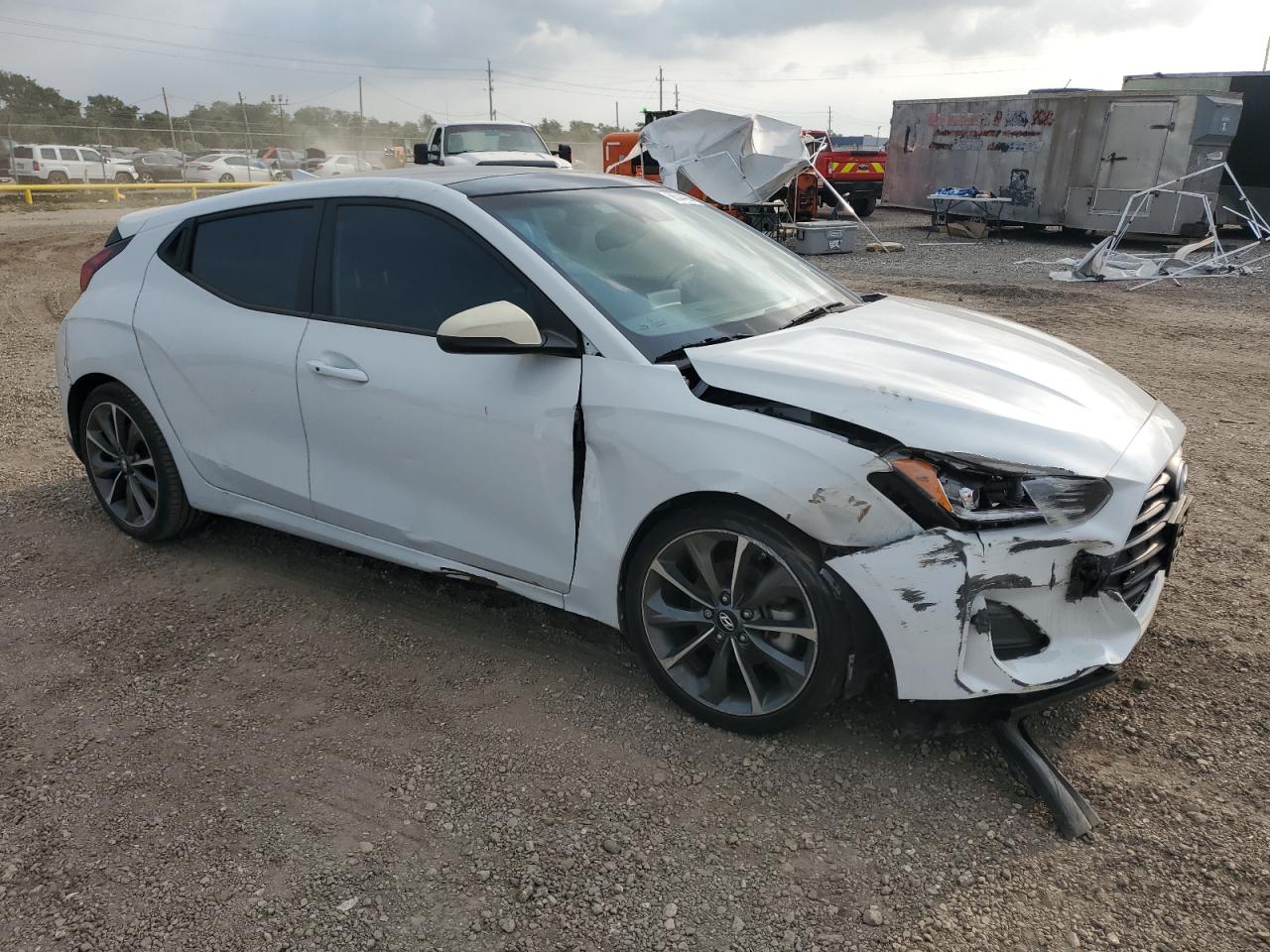 KMHTG6AF7KU007243 2019 Hyundai Veloster Base